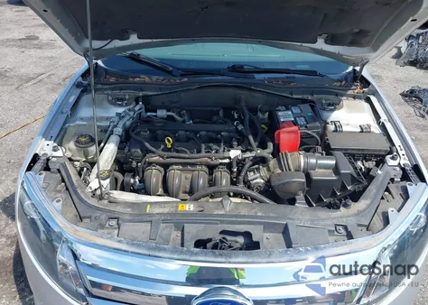 2011 Ford Fusion Se z USA, uszkodzony, nr VIN 3FAHP0HA5BR176935